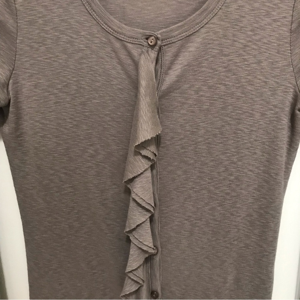 Vintage Ann Taylor Taupe Ruffle Button Cardigan Sweater XS - Picture 4 of 15